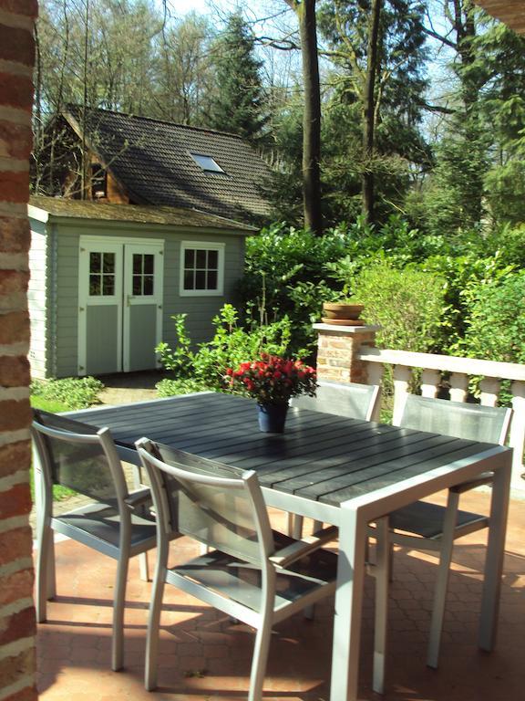 Rainbow Lodge Ursel Exterior photo